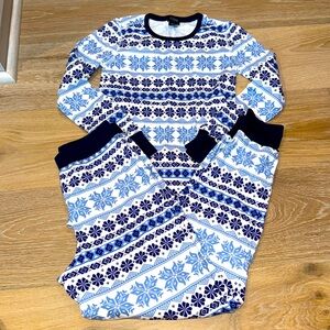 J Crew 100% cotton Snowflake Pajamas